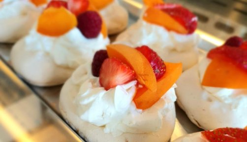 Otevřeno s výdejním oknem