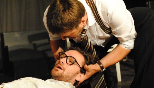 Divadlo přijíždí do kavárny